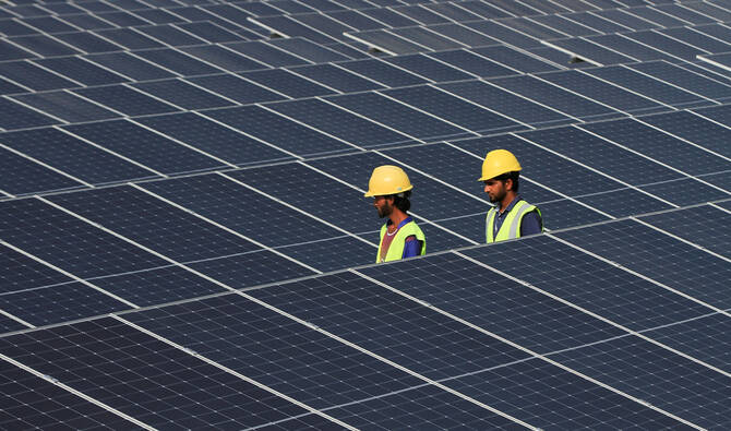 Industrial Solar and Battery Storage: Lessons from a Hybrid Energy Shift