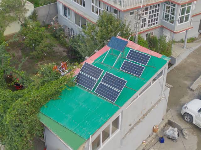 Clean energy investment — solar power in Pakistan