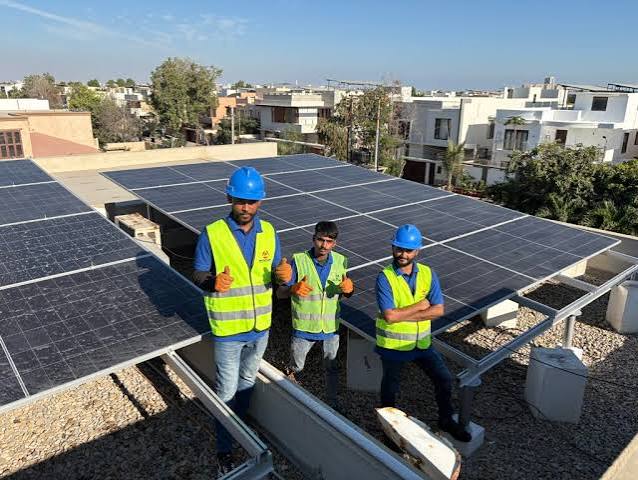 Sunlight Technology Solar installation team on a completed rooftop solar project